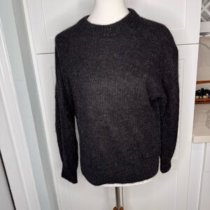 Everlane "The Oversized Alpaca Crew" sweater in Charcoal Women’s Size Medium